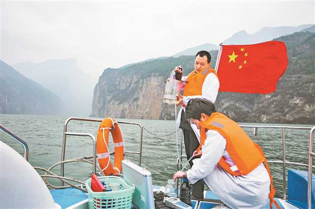 深入打好碧水保卫战 让"鱼翔浅底&middot;乡愁记忆"照进现实